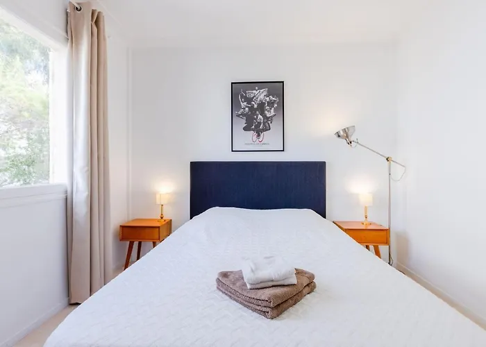 2br 3 Min From The Center & The Croisette