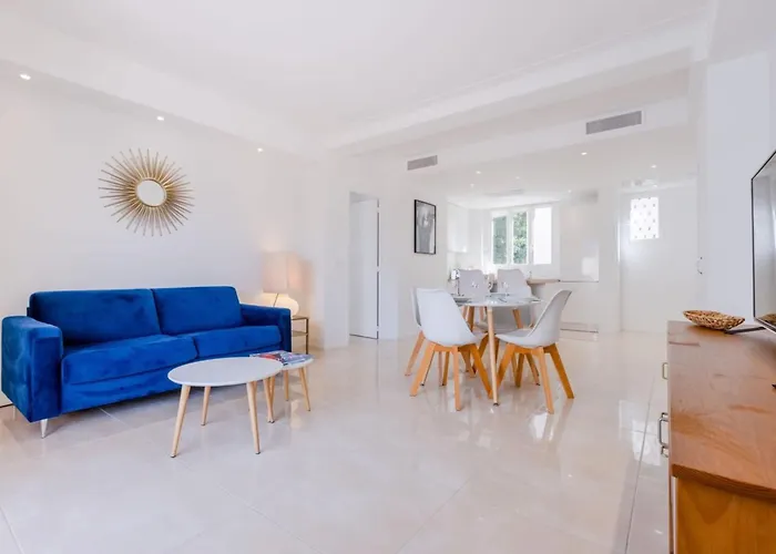 2br 3 Min From The Center & The Croisette Daire *